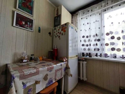 2-кімнатна квартира 44 м² — якісний ремонт, меблі, техніка (