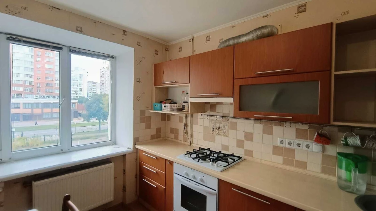 Продаж 2к квартири в районі Градецького.