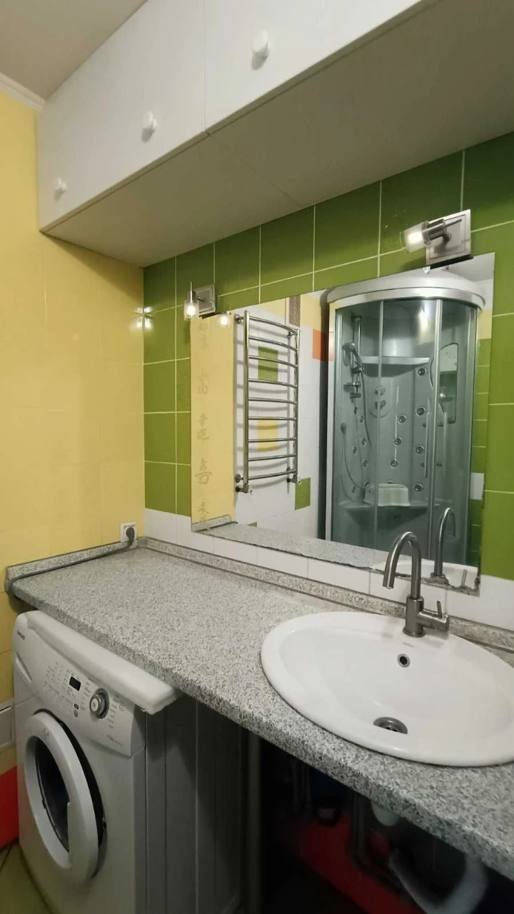 Продаж 2к квартири в районі Градецького.