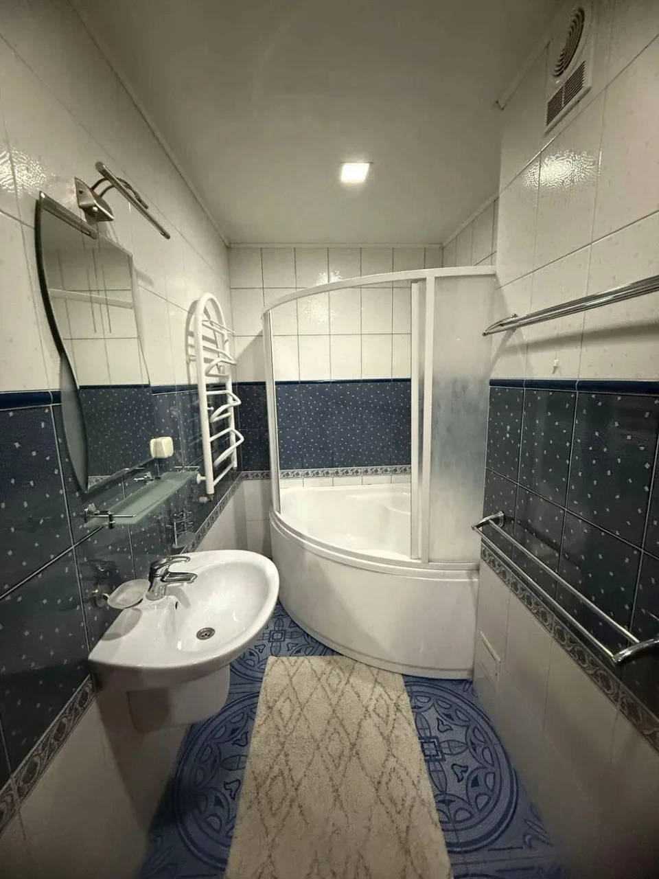 Продам. 2к, квартиру. ЖК ул Белогорская, 1Б, Алексеевка