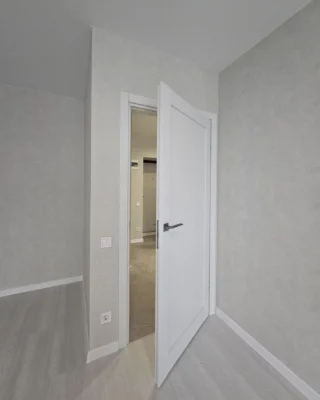 Продам однокомнатную квартиру в ЖК Мира-3 гер.Харькова 270-в
