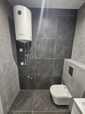Продам однокомнатную квартиру в ЖК Мира-3 гер.Харькова 270-в