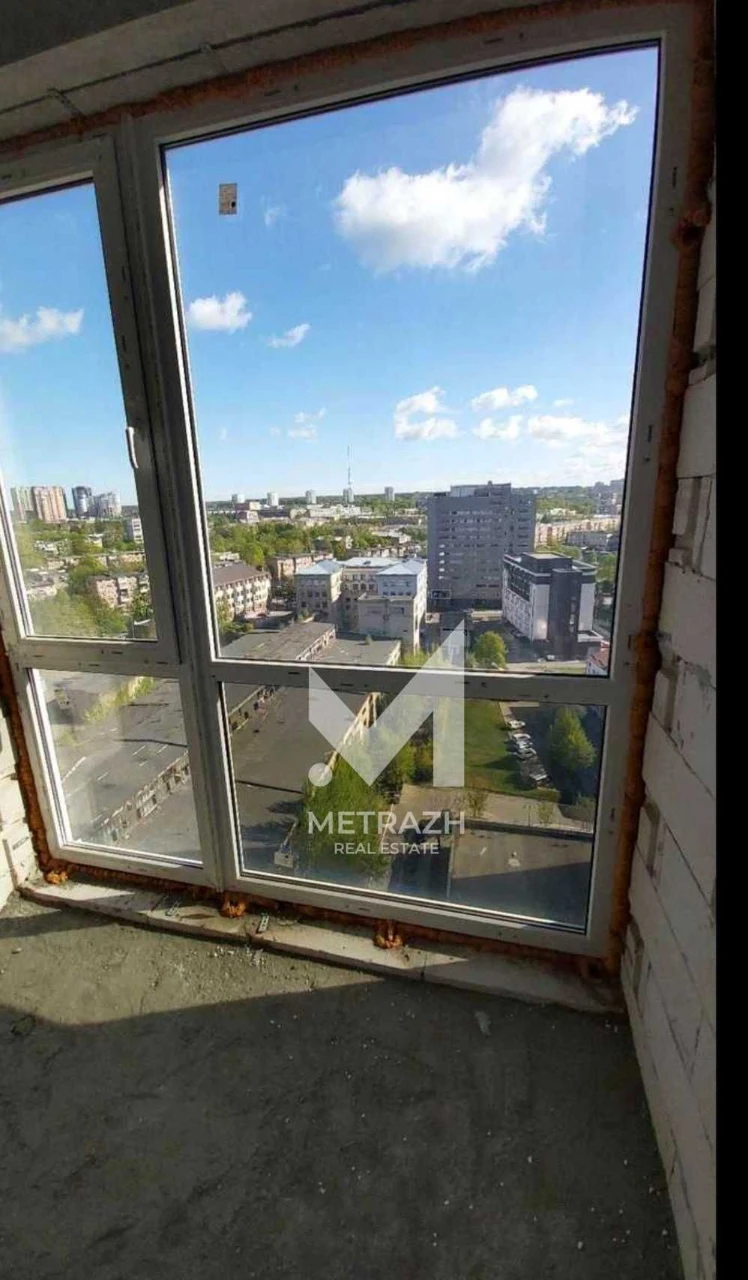 18278 | Продам 3-х комнатную квартиру в ЖК "Оптима", метро Б