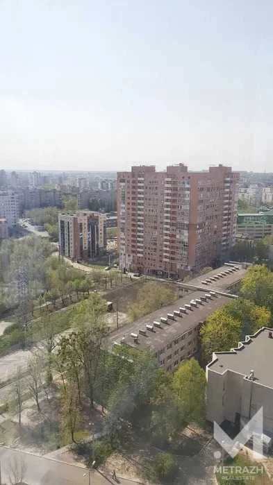 18278 | Продам 3-х комнатную квартиру в ЖК "Оптима", метро Б