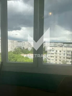 73650 Продам 2 квартиру на проспекте Победы