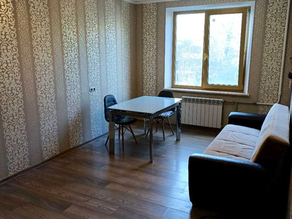 Квартира. Харків, Старицького вул.