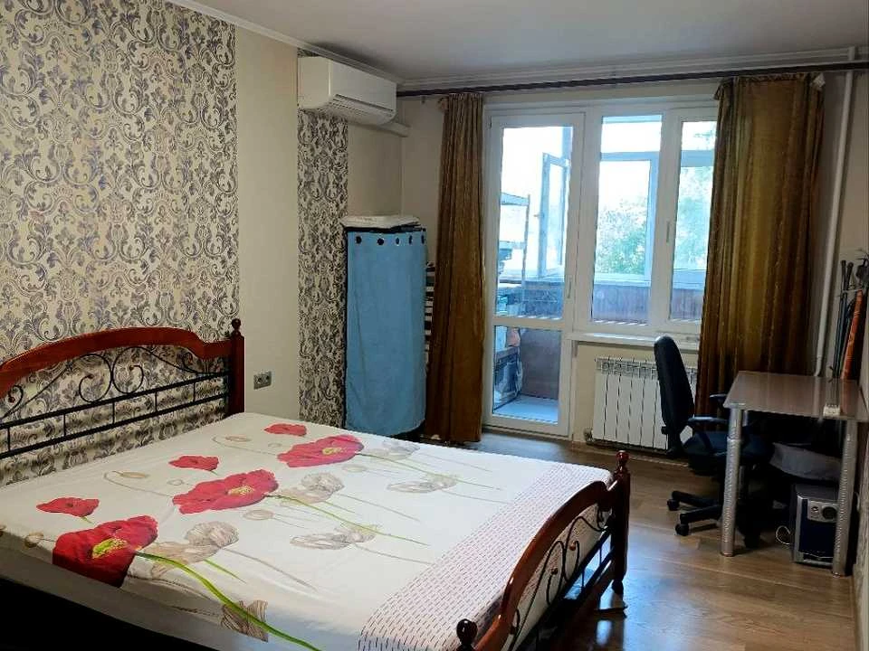 Квартира. Харків, Старицького вул.