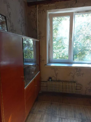 Продам 2 к. квартиру на Салтовке, м. Студенческая,  ул. Свет