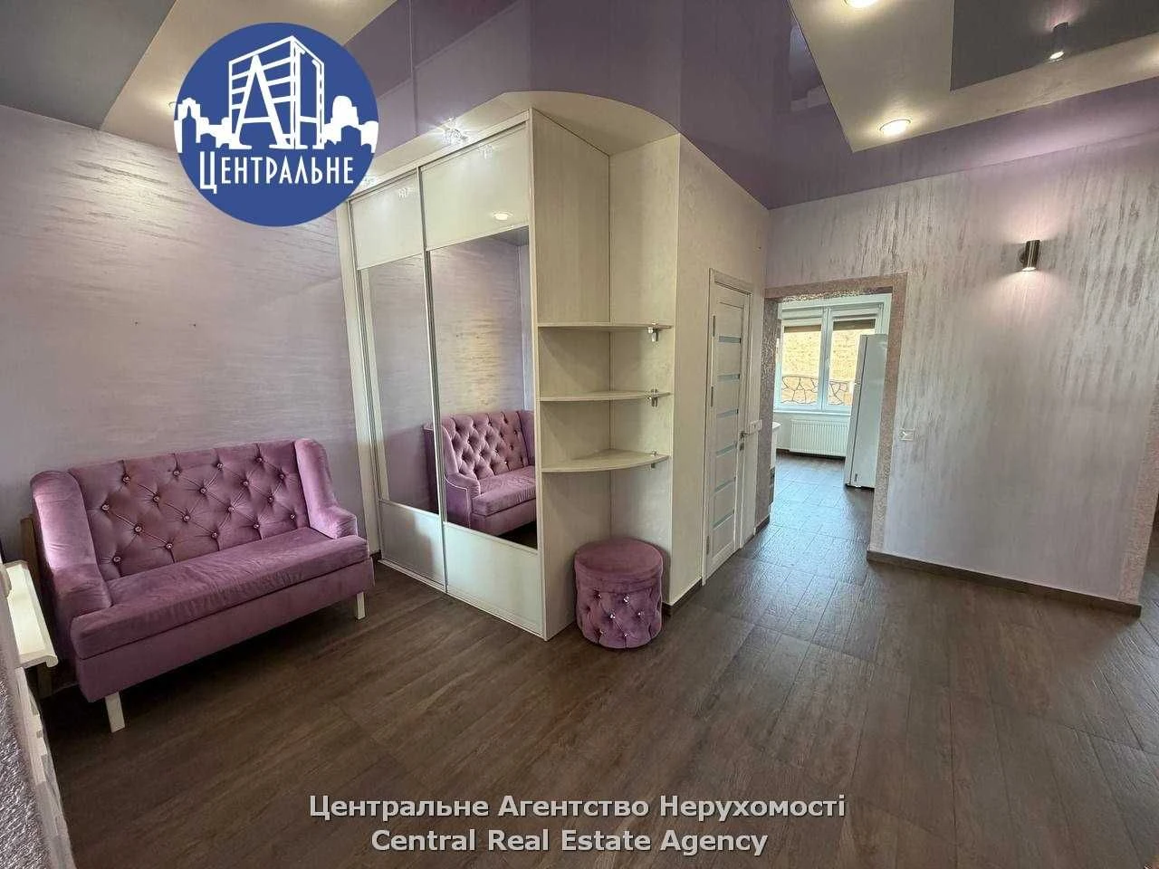 Продаж будинку по вул. Учительська.