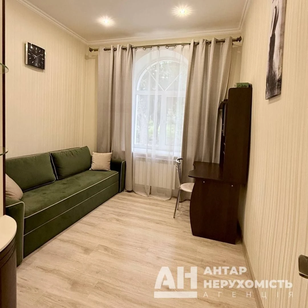 Продається 3 квартира з ремонтом, технікою і меблями!!