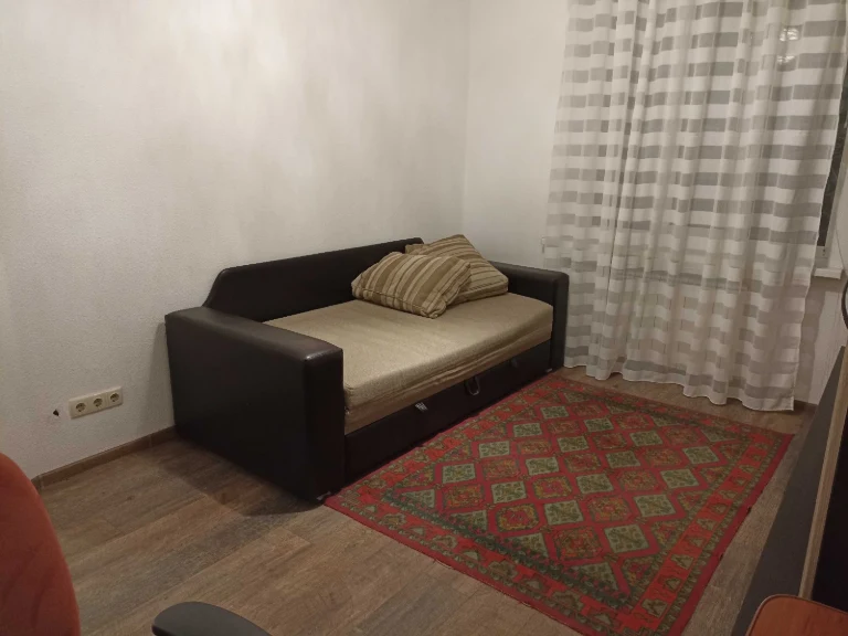 Здам в оренду свою 1 кімнатну квартиру (р-н Нивки, вул. Рене