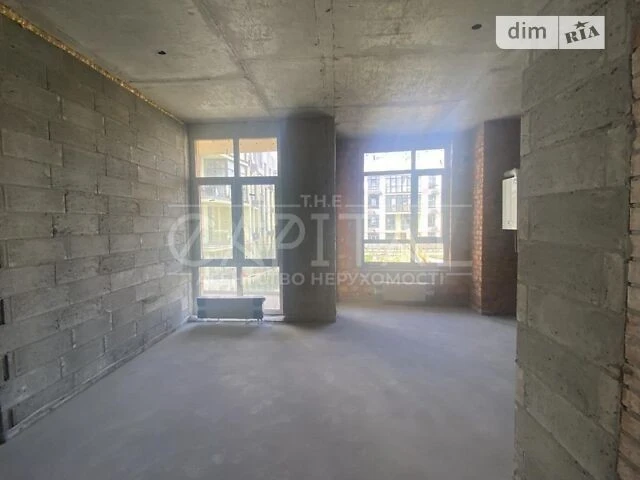 Продаж 2к квартири 75 кв. м на вул. Богатирська 32 • ID 3465