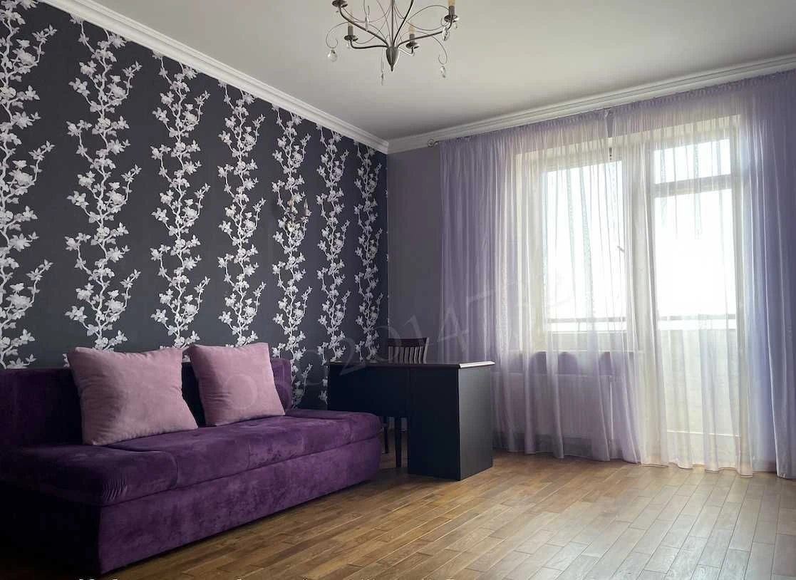 Оренда квартири. Молдавська, 2. Генератор, Паркінг, Охорона.