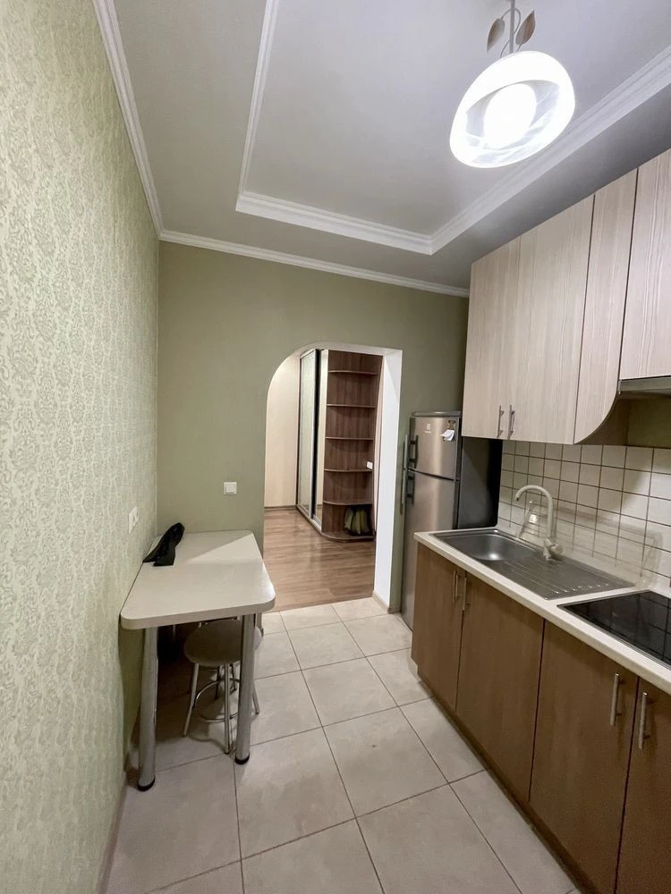 Оренда 1 кім квартири Драгоманова 40 з, Позняки.