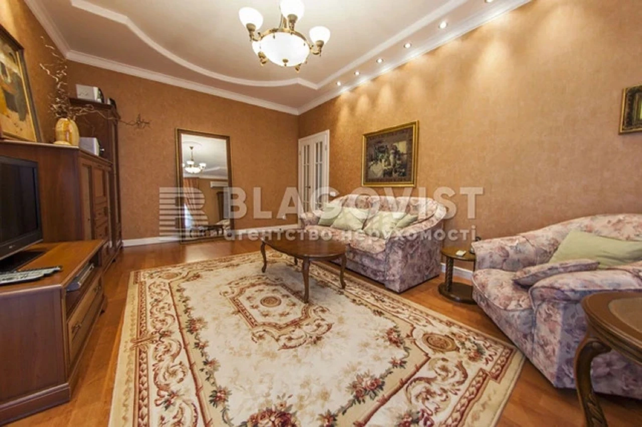 Оренда квартири вул. Костельна в Києві / W-7471793