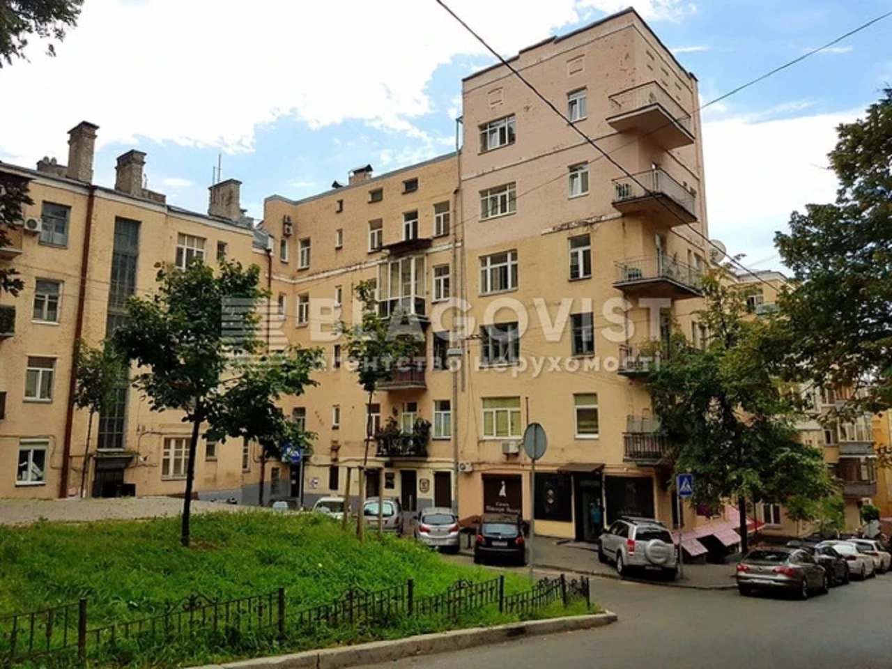 Оренда квартири вул. Костельна в Києві / W-7471793