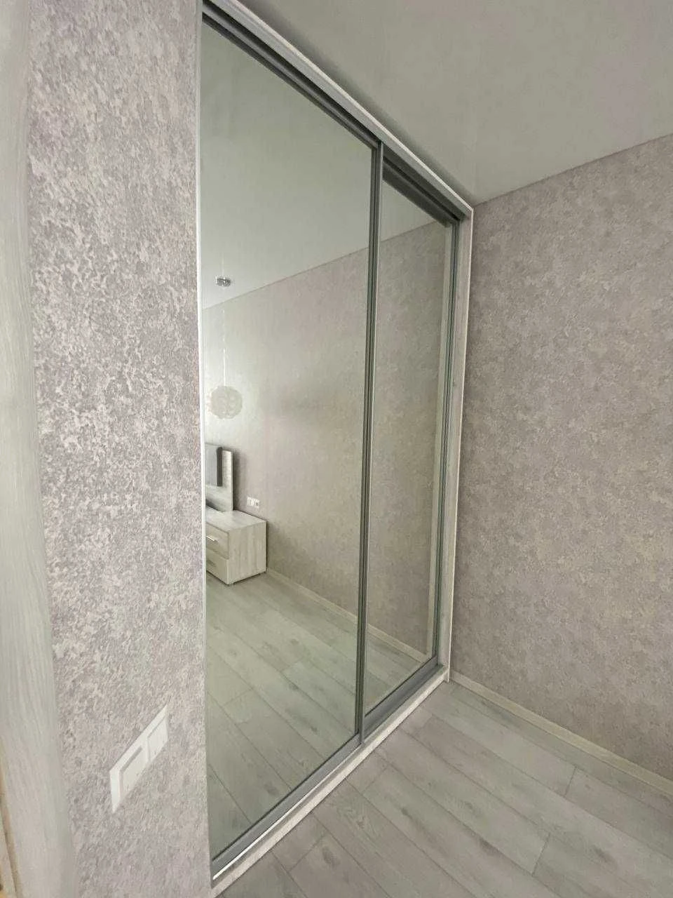 Оренда сучасної 1 кімнатної квартири 65м² в ЖК Elyseum, вул.