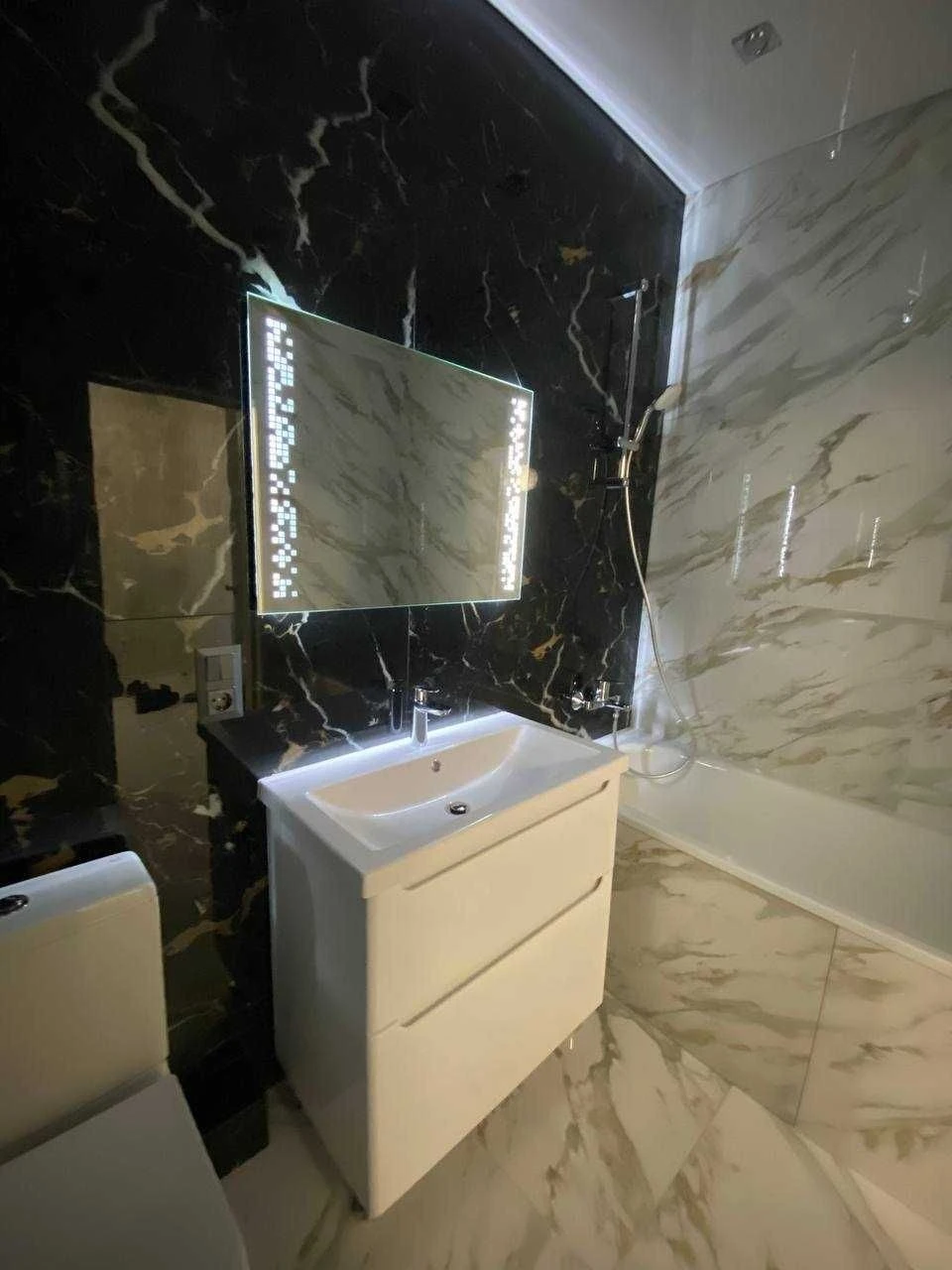 Оренда сучасної 1 кімнатної квартири 65м² в ЖК Elyseum, вул.