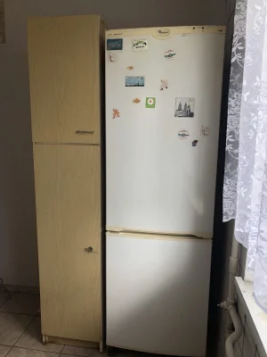 Здам 3 окремі Лісова Мілютенка кінотеатр Кіото акуратнаа