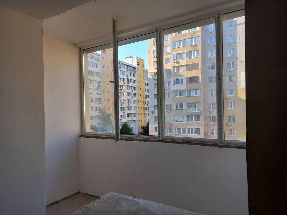 Продаётся 2-комнатная квартира в новом сданном кирпичном доме.