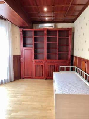 Оренда просторної квартири 210 м у центрі Києва | Лєскова, 1
