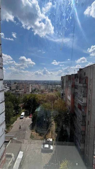 Свтла 2к Виставка, підготовлена до ремонту. Неймовірний крає