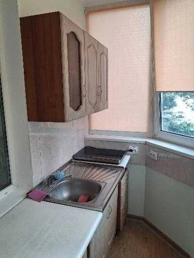 Велика квартира м. Позняки, новобудова