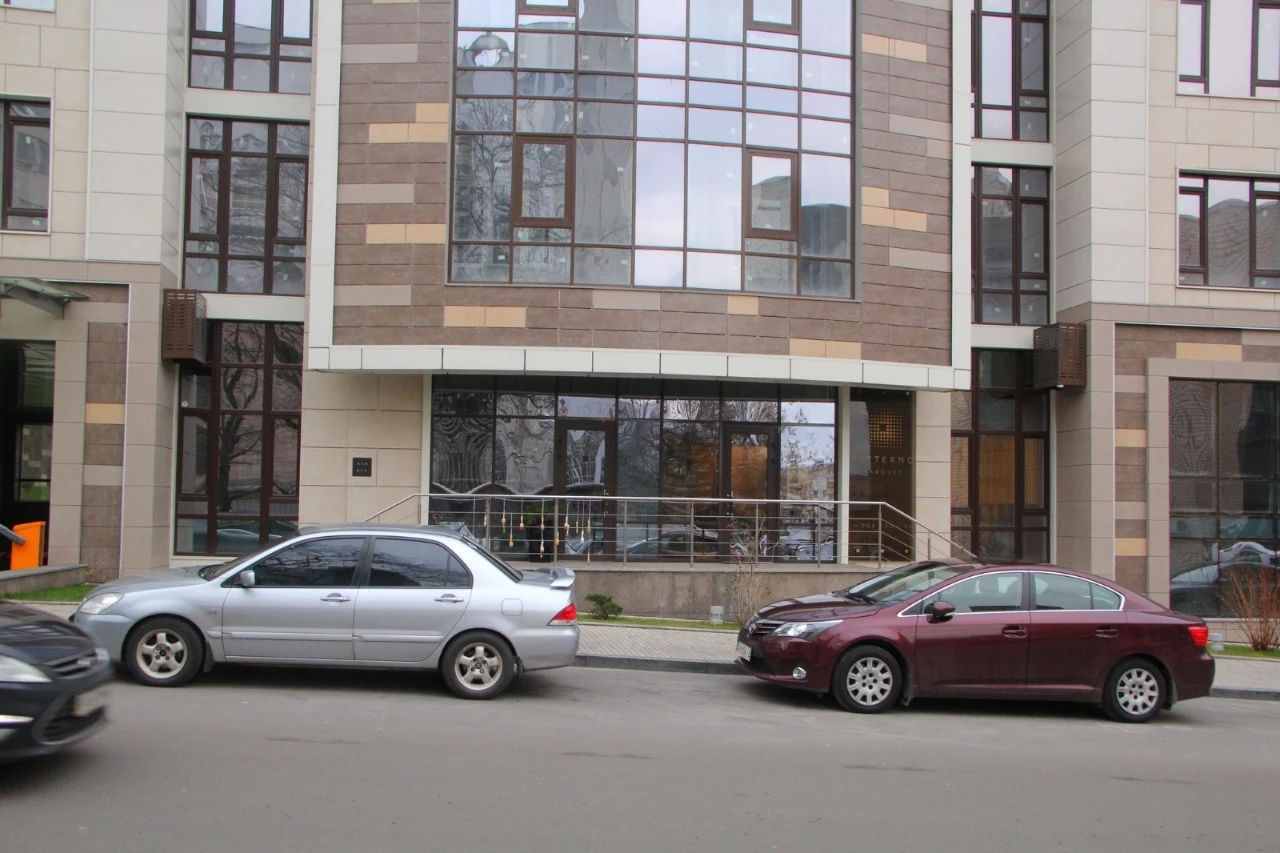 Оренда 3-кімнатної квартири 112 м², Іоанна Павла ІІ вул., 6/