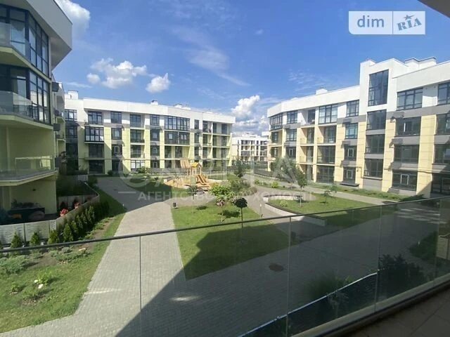 Продаж 2к квартири 75 кв. м на вул. Богатирська 32 • ID 3465