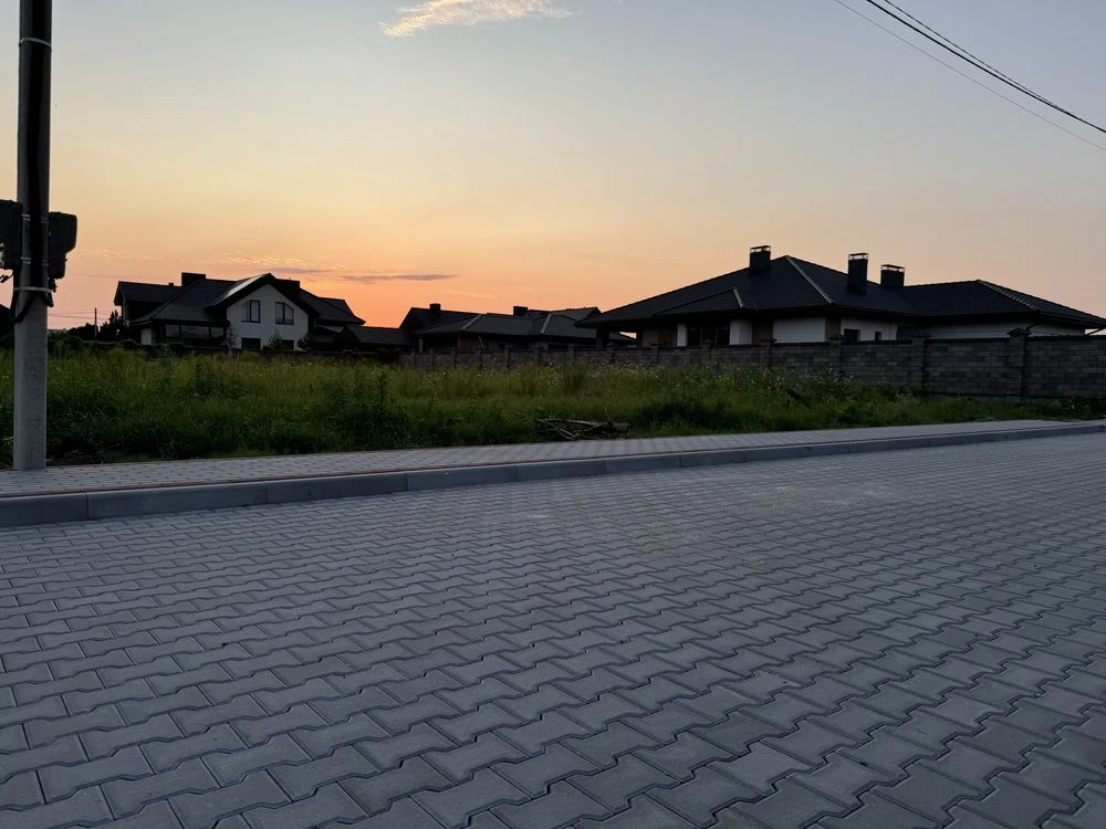 Газовик 11,5 сотих в центрі масиву