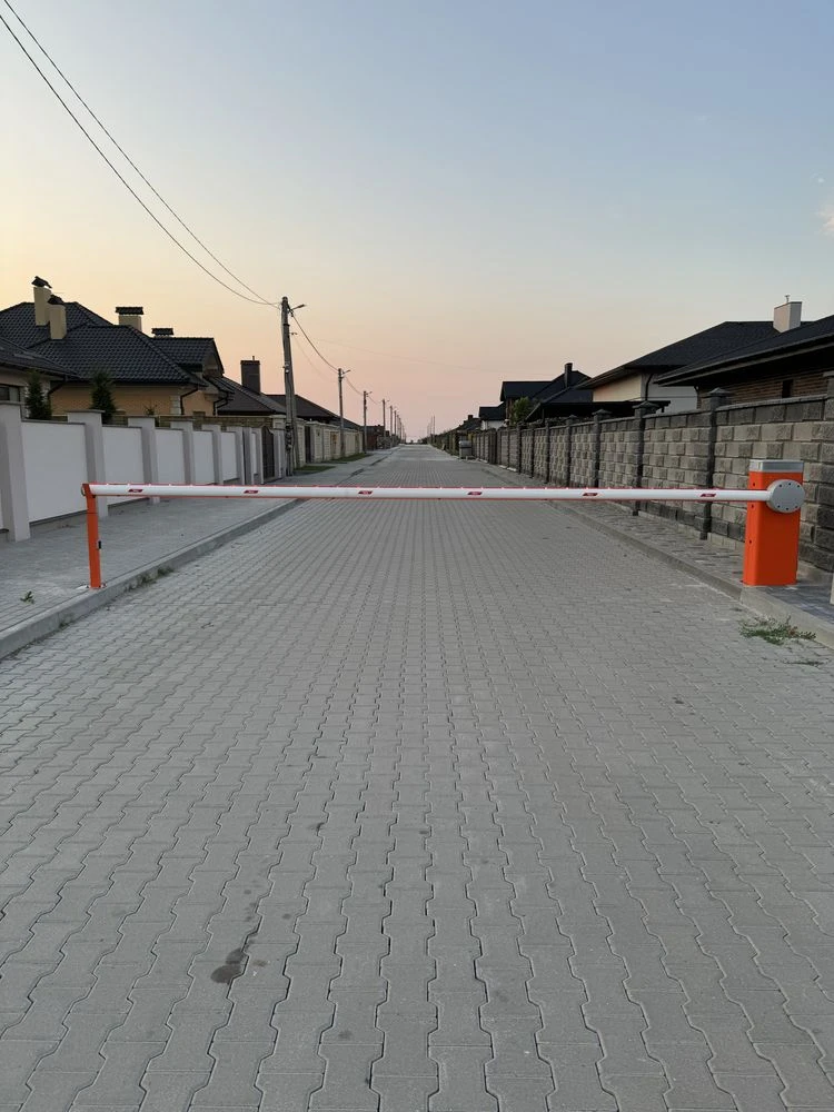 Газовик 11,5 сотих в центрі масиву