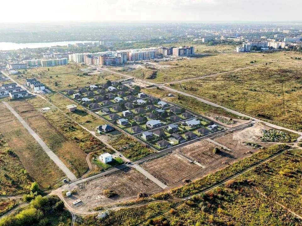 Ділянка. Рівне, Миколи Боголюбова вул.