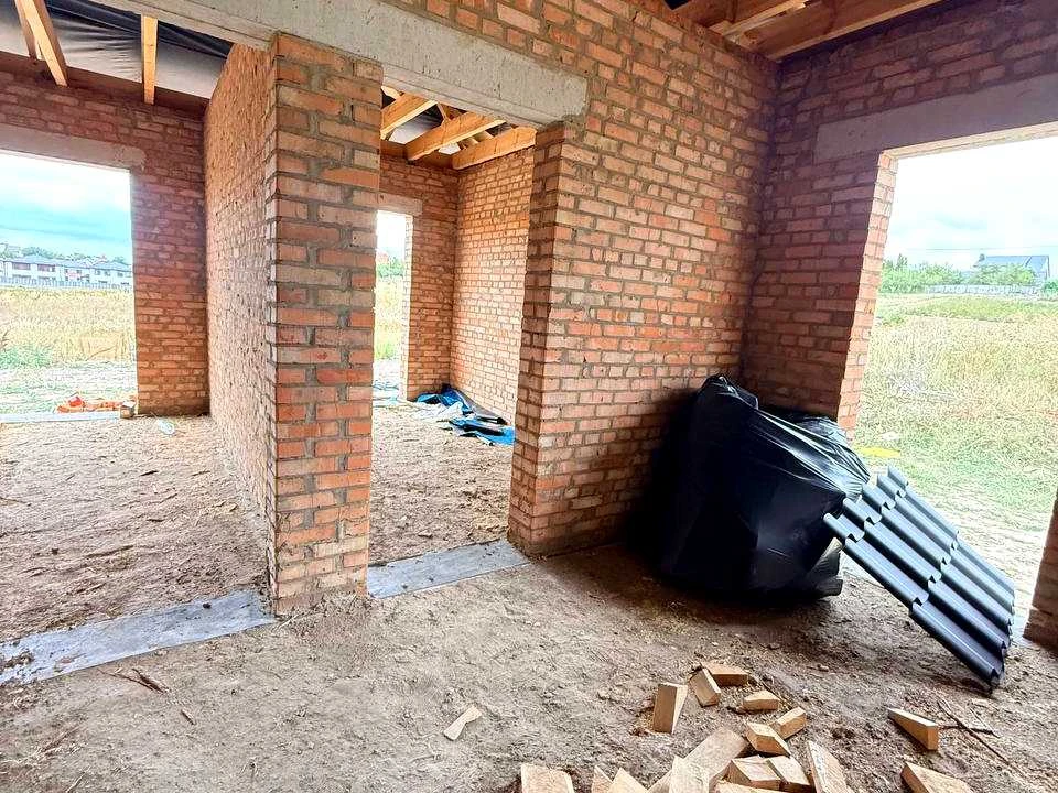 Будинок. Рівне, Квіткова