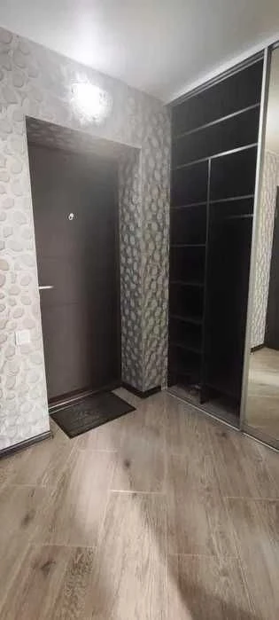Продам 1кімнатну квартиру в центрі міста, біля Казки. Євроре