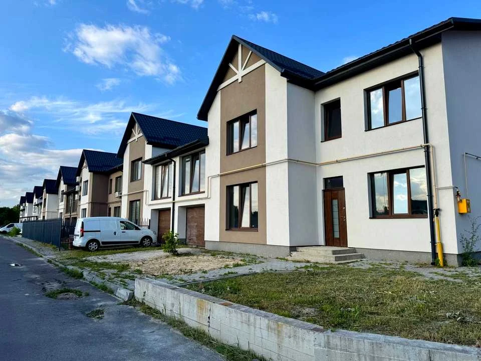 Будинок. Рівне, Степана Дем'янчука вул.