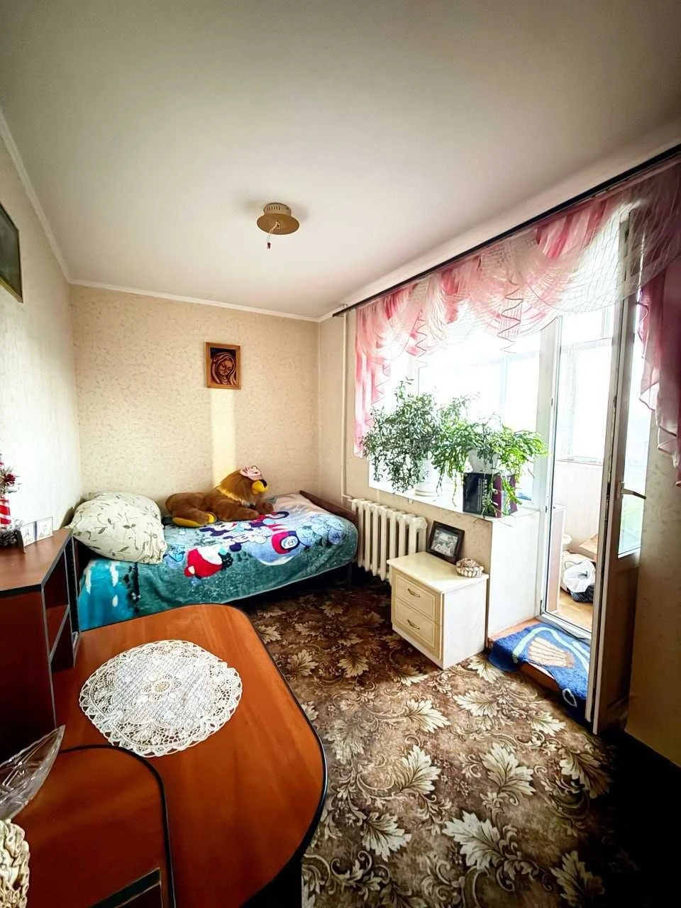Продаж 3-кімнатної квартири по вул. Івана Сірка