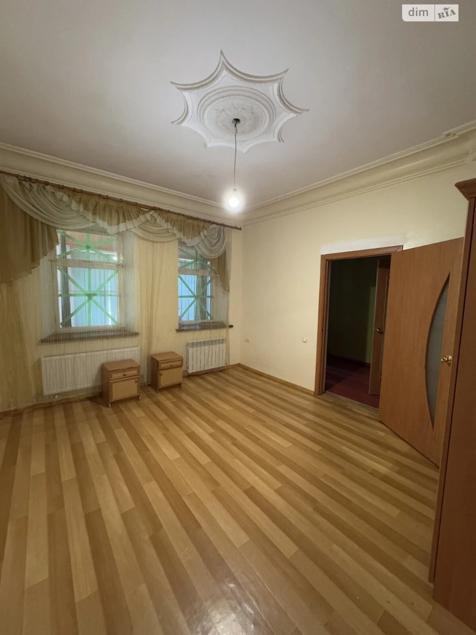 Довгострокова Оренда Дім Центральний