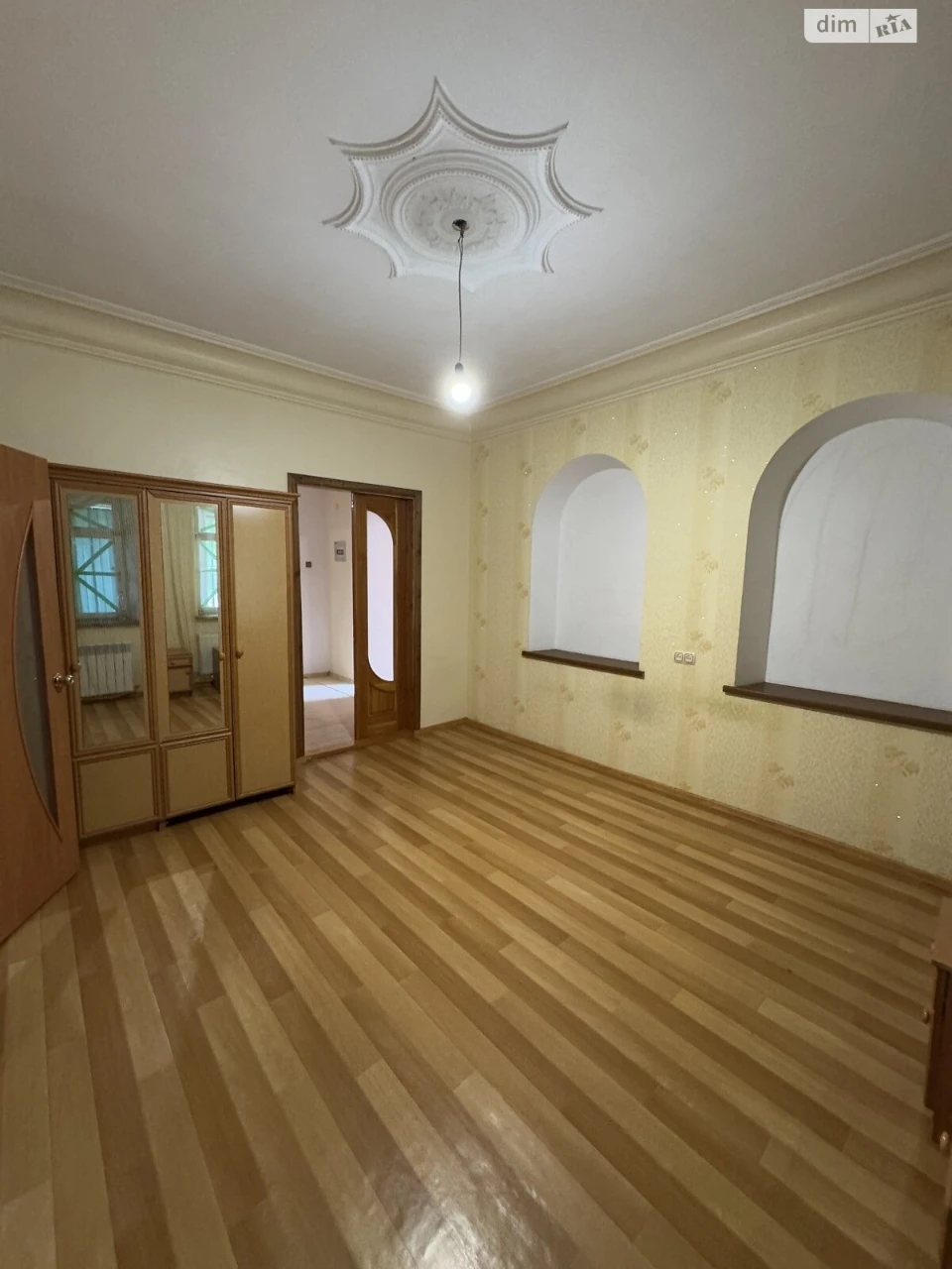 Довгострокова Оренда Дім Центральний