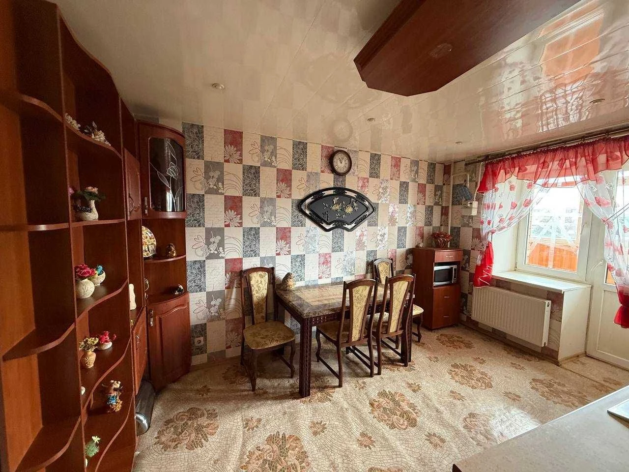 Продаж 2-кімнатної квартири з АО по вул.Металургів ( р-н Сам