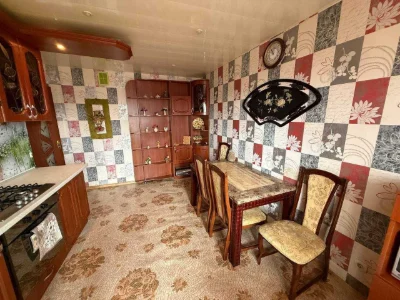 Продаж 2-кімнатної квартири з АО по вул.Металургів ( р-н Сам