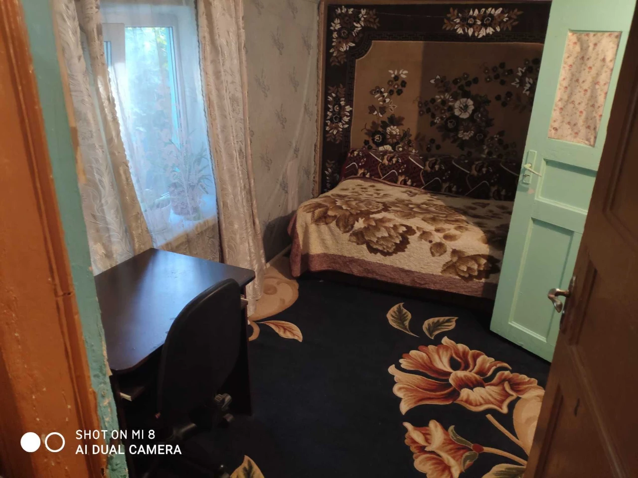 Будинок з окремою кухнею, гаражем і двором у Миколаєві