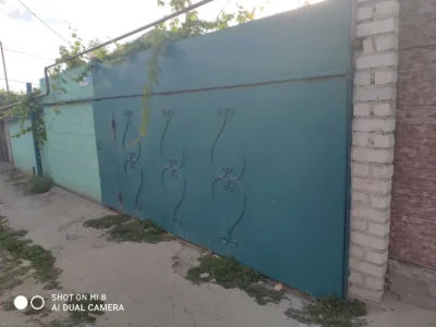Будинок 4 кімнати + літня кухня + гараж, свій двір, всі кому
