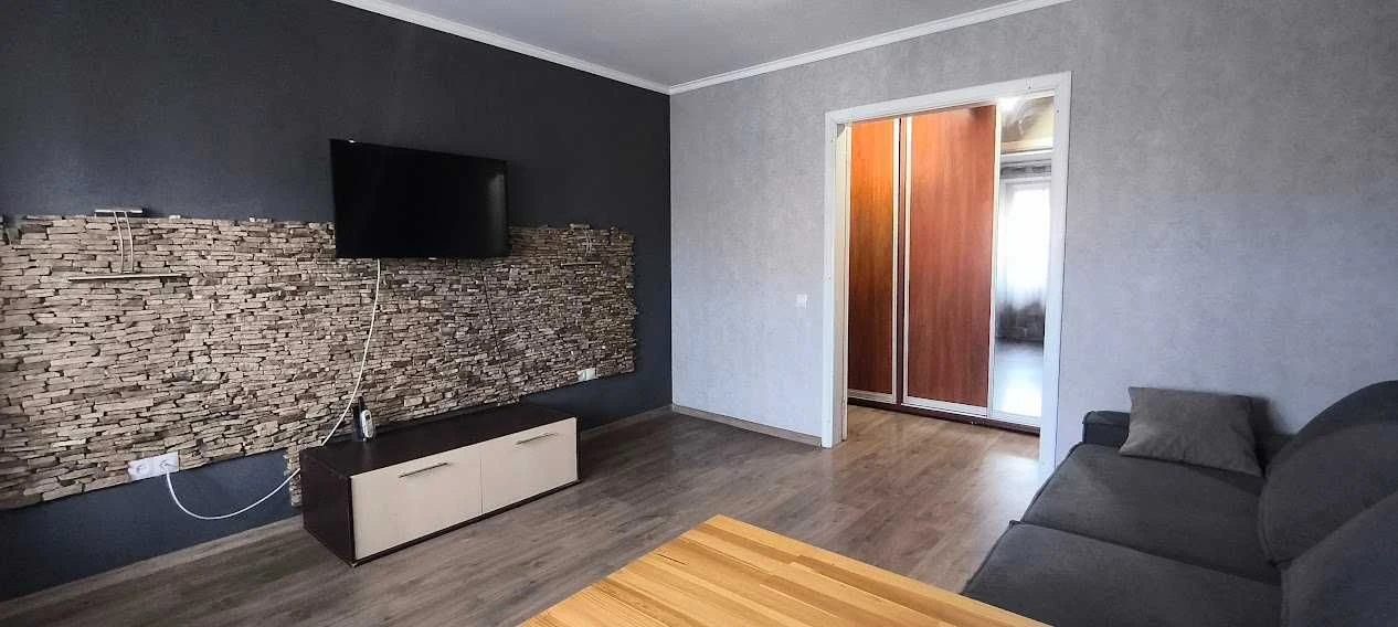 Продаж 3к квартири 67м² ЦЕГЛА в центральній частині міста