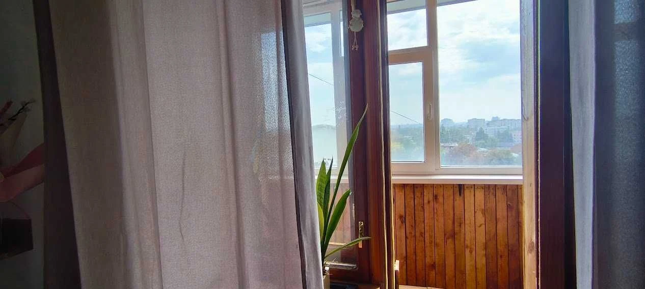 Продаж 3к квартири 67м² ЦЕГЛА в центральній частині міста