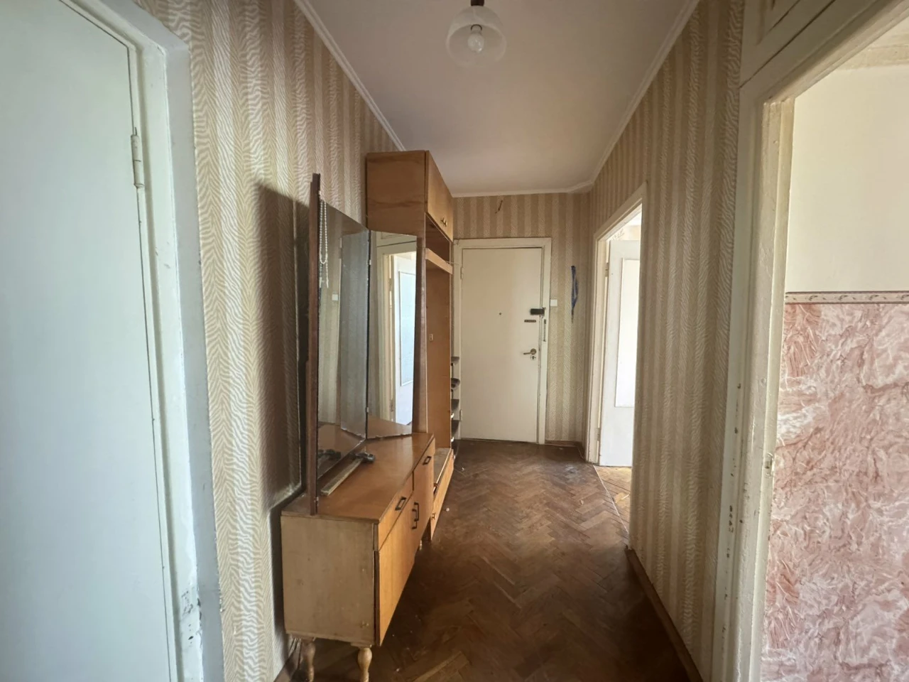 Продаж 3к квартири
