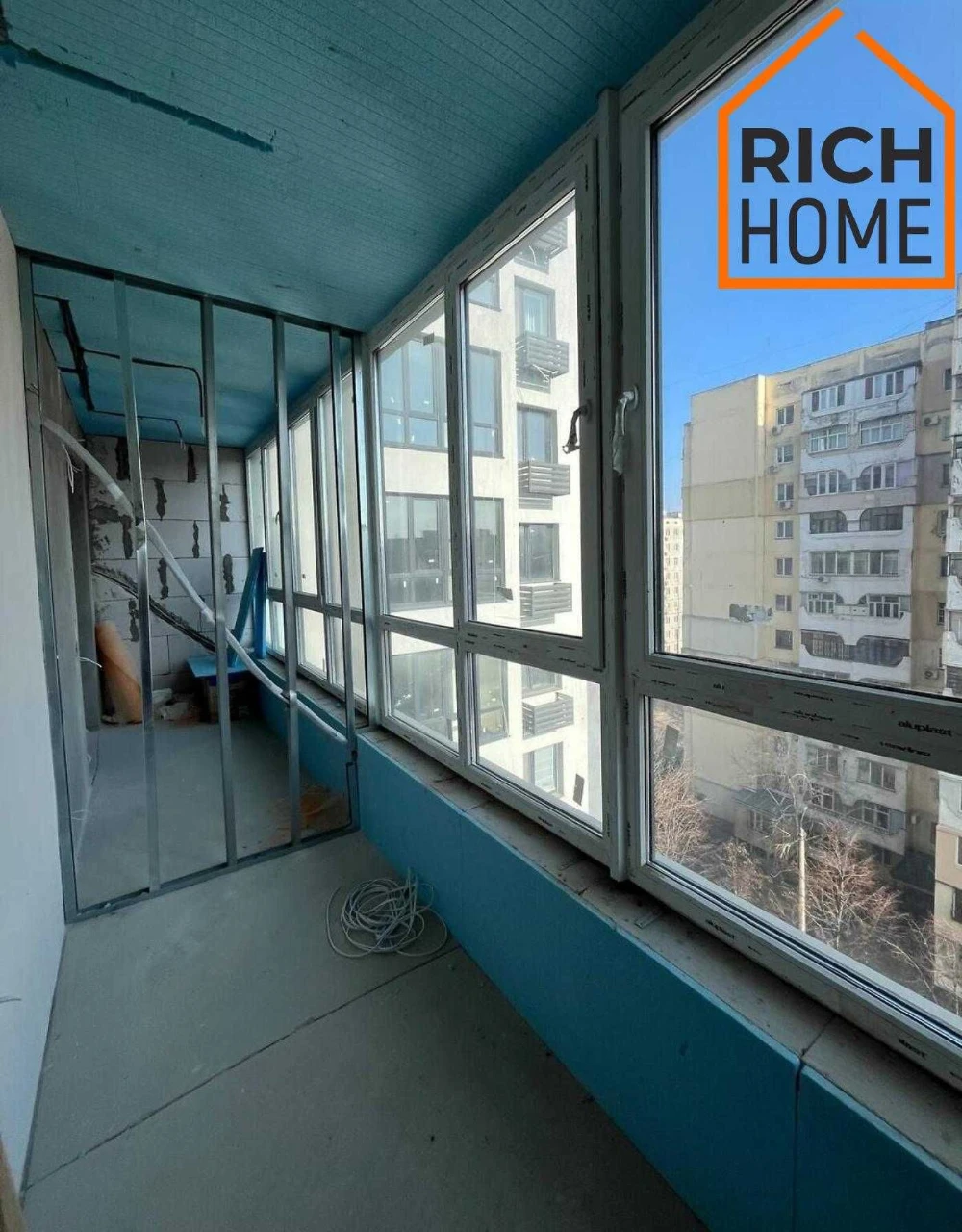 Продаж 1к квартири • 56 м² • 8/15 поверх • ЖК "Центральний"