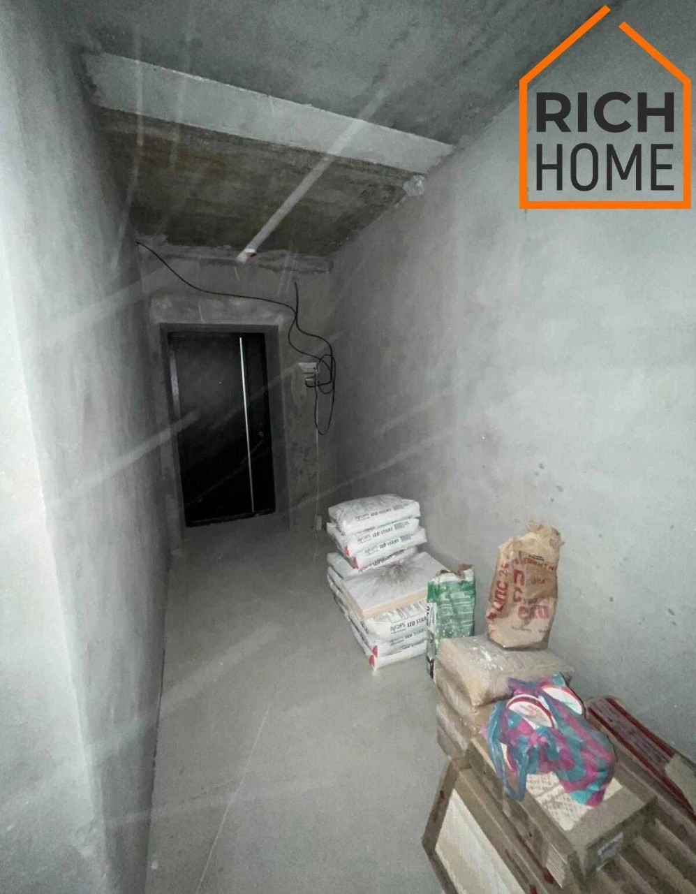 Продаж 1к квартири • 56 м² • 8/15 поверх • ЖК "Центральний"
