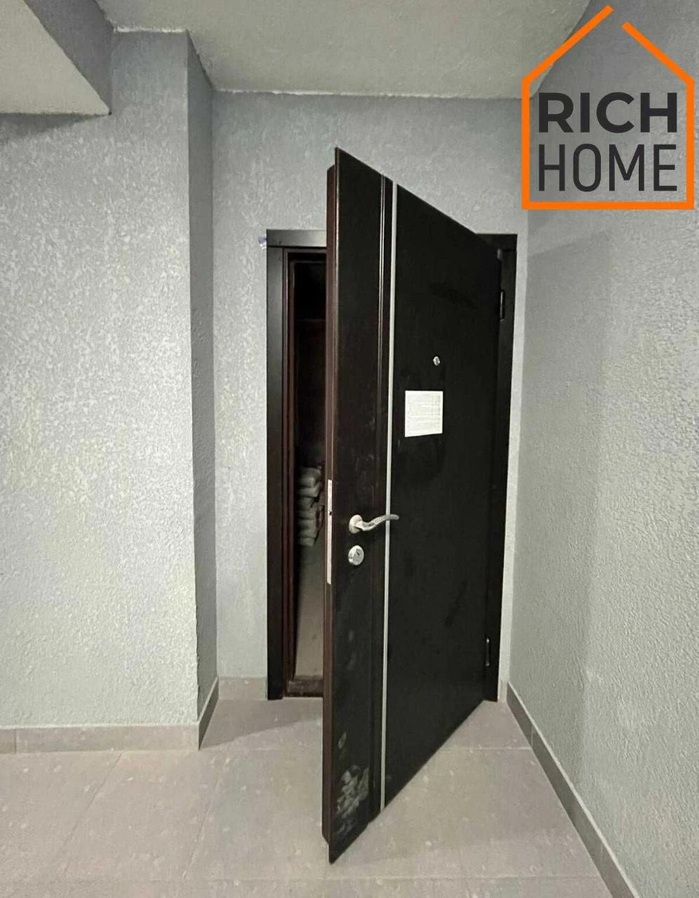 Продаж 1к квартири • 56 м² • 8/15 поверх • ЖК "Центральний"
