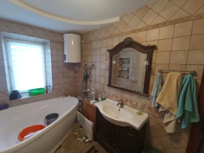 Продаж 3 кімнатної квартири в центрі міста Суми.
