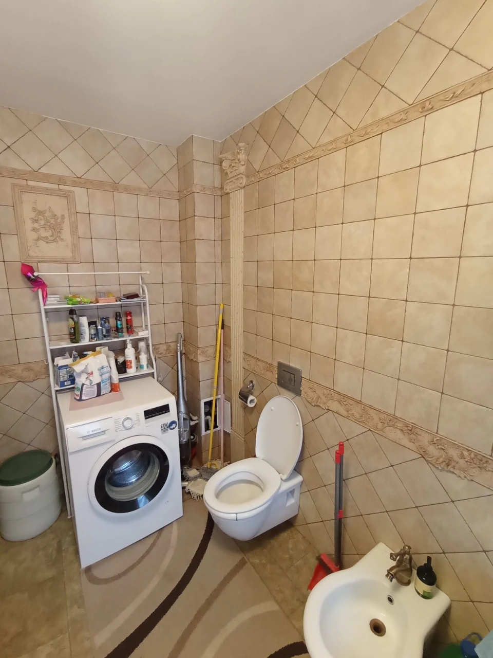 Продаж 3 кімнатної квартири в центрі міста Суми.